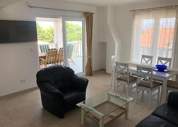 With Parking Space Supetar, Brac - 23147 Διαμέρισμα