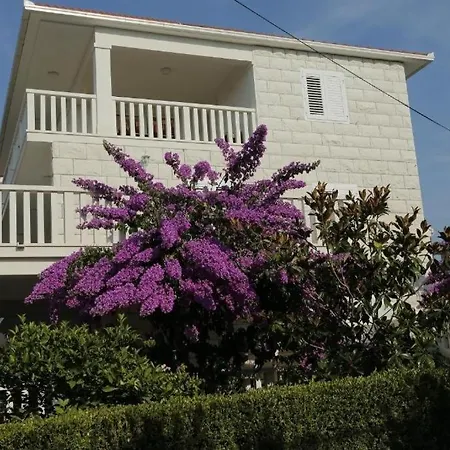 With Parking Space Supetar, Brac - 23147 Lägenhet Supetar