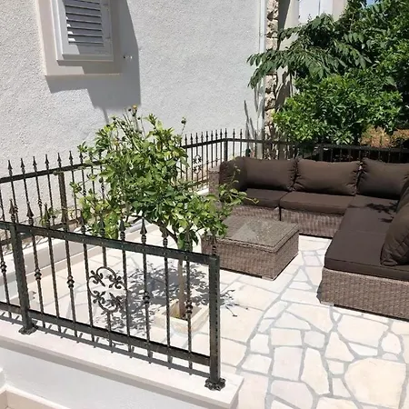 With A Parking Space Supetar, Brac - 23147 Appartement